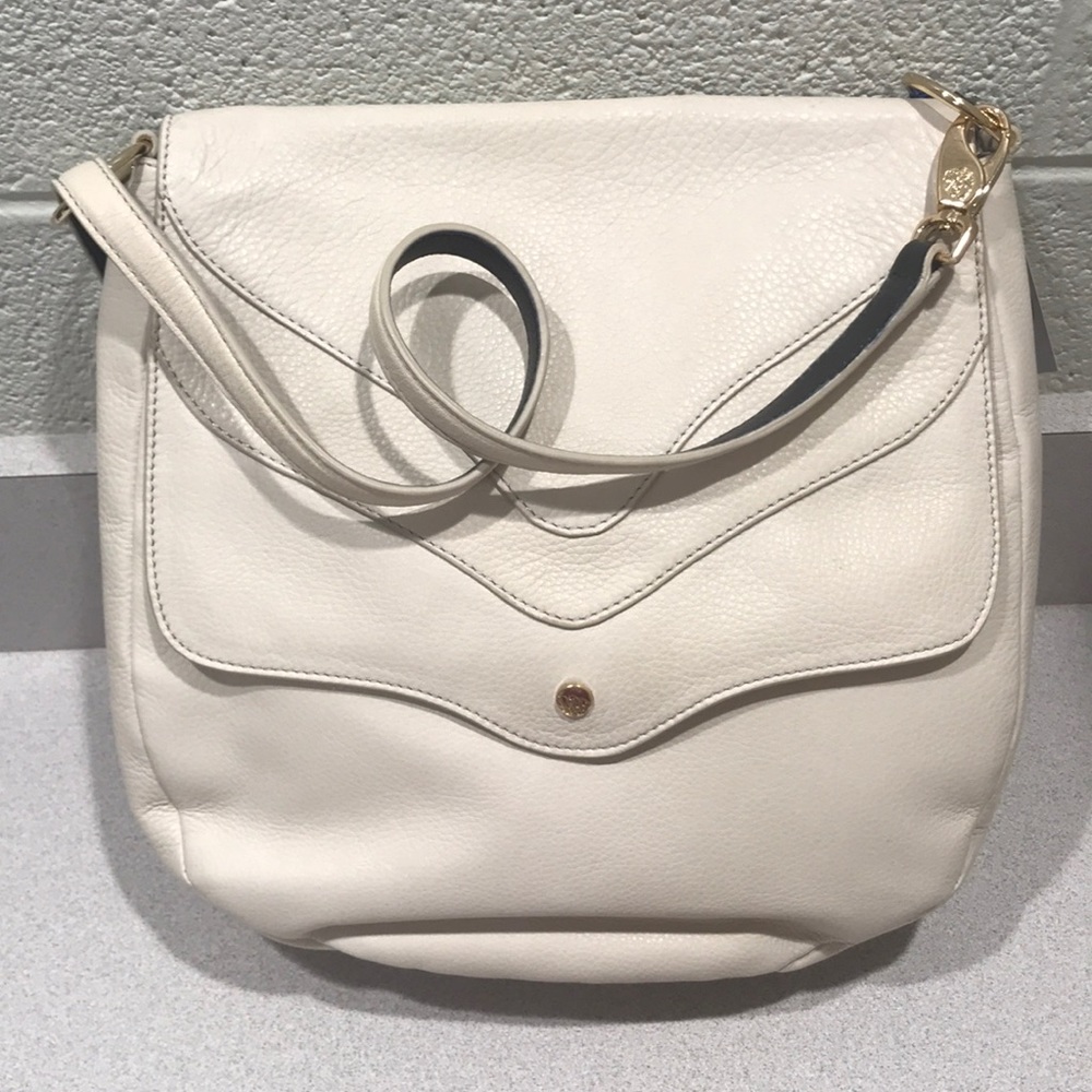 Tommy Bahamas nude purse
